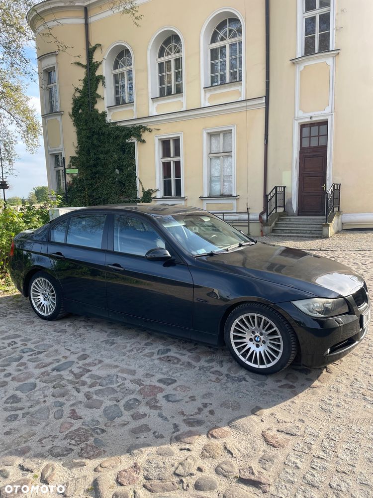 BMW Seria 3 320d DPF - 1