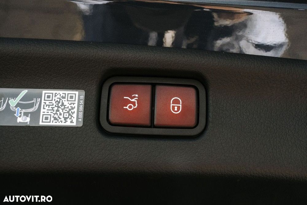 MERCEDES-BENZ C-Class 2026 — imagine 26