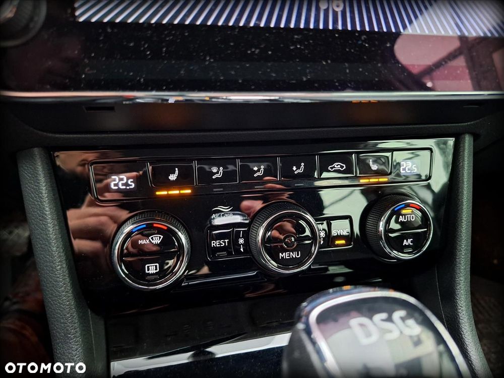 Skoda Superb 2.0 TDI Style DSG - 22