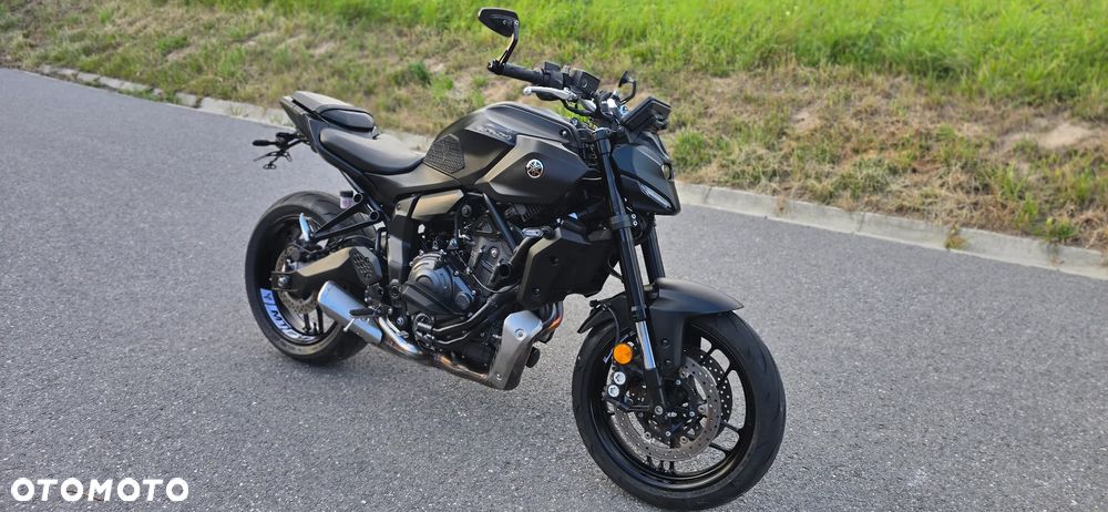 Yamaha MT - 16