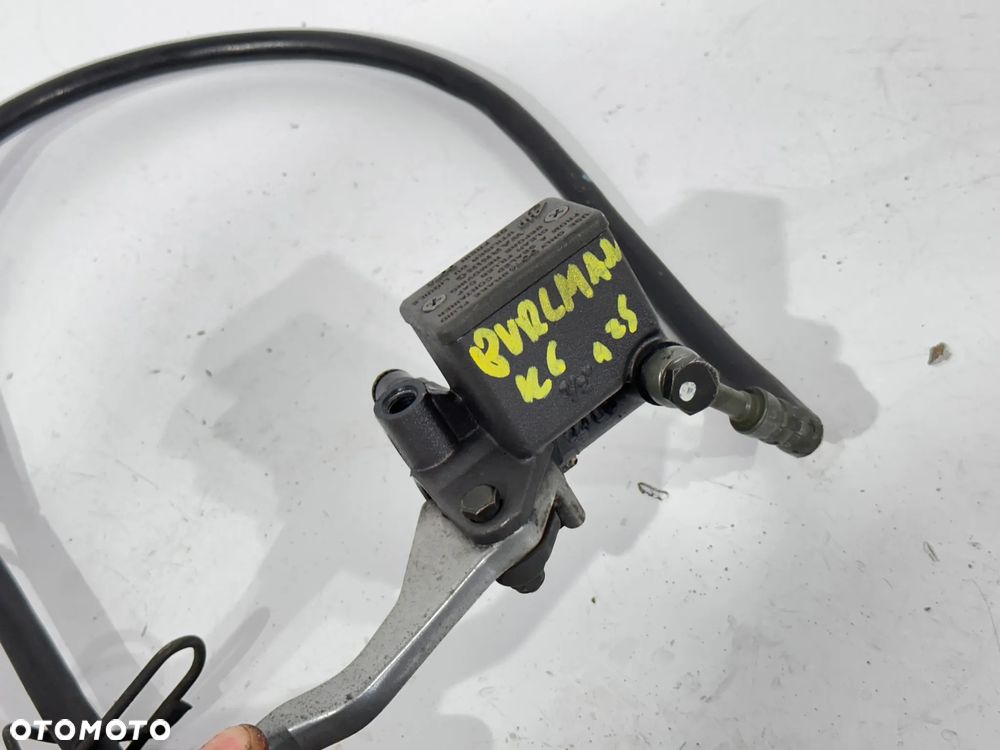 Zacisk pompa przód Suzuki Burgman 125 K5 K6 00-06r. - 2