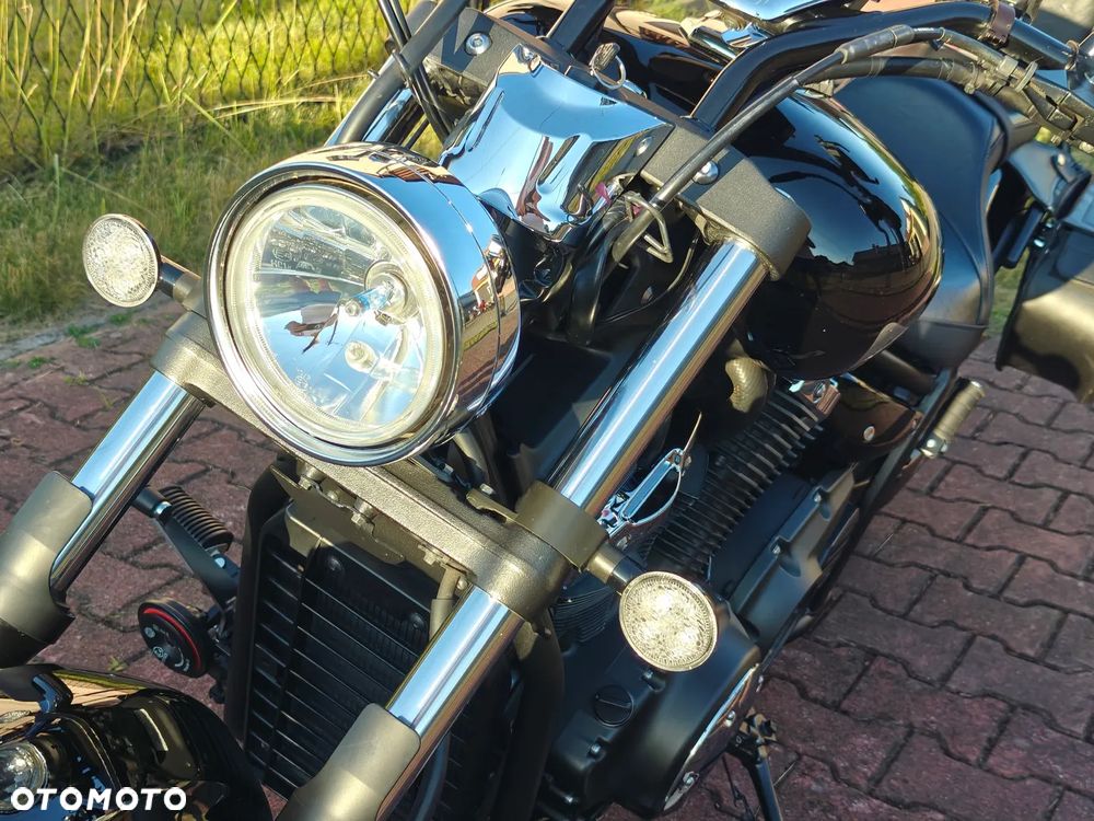 Yamaha XVS - 27