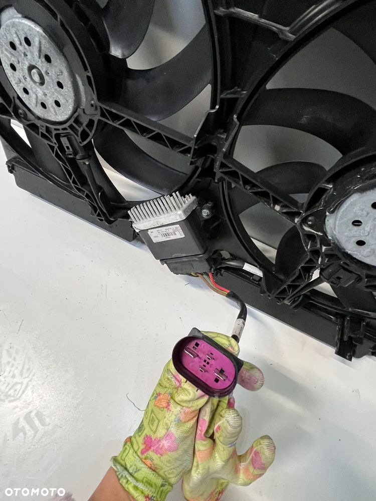 AUDI A4 A5 Q5 WENTYLATORY CHŁODNICY 8K0121003AE - 4