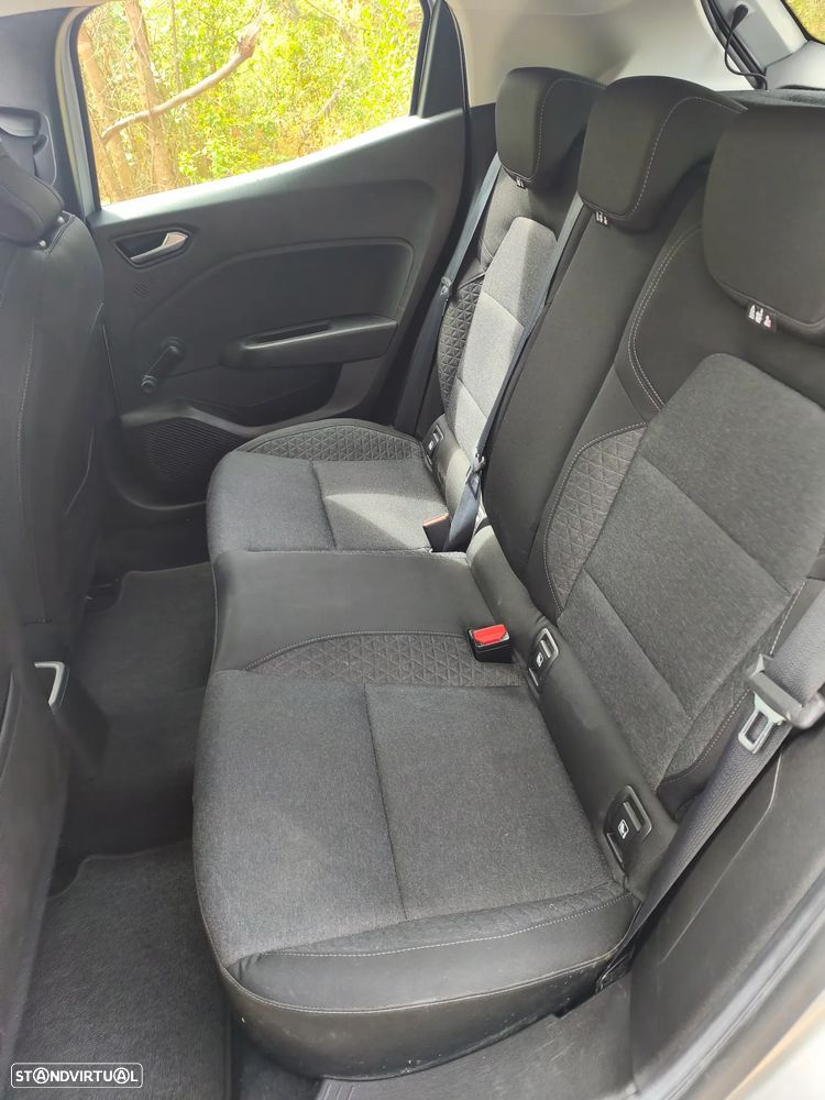 Renault Clio BLUE dCi 85 BUSINESS EDITION - 11