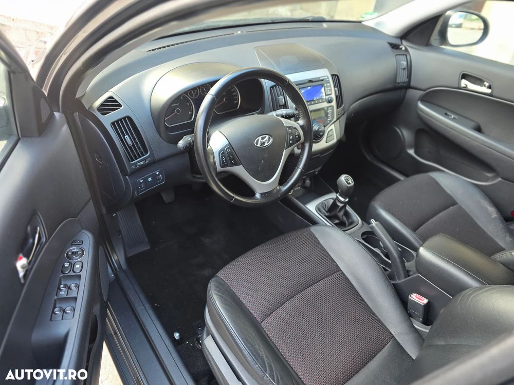 Hyundai i30 1.6 CRDI Style - 7