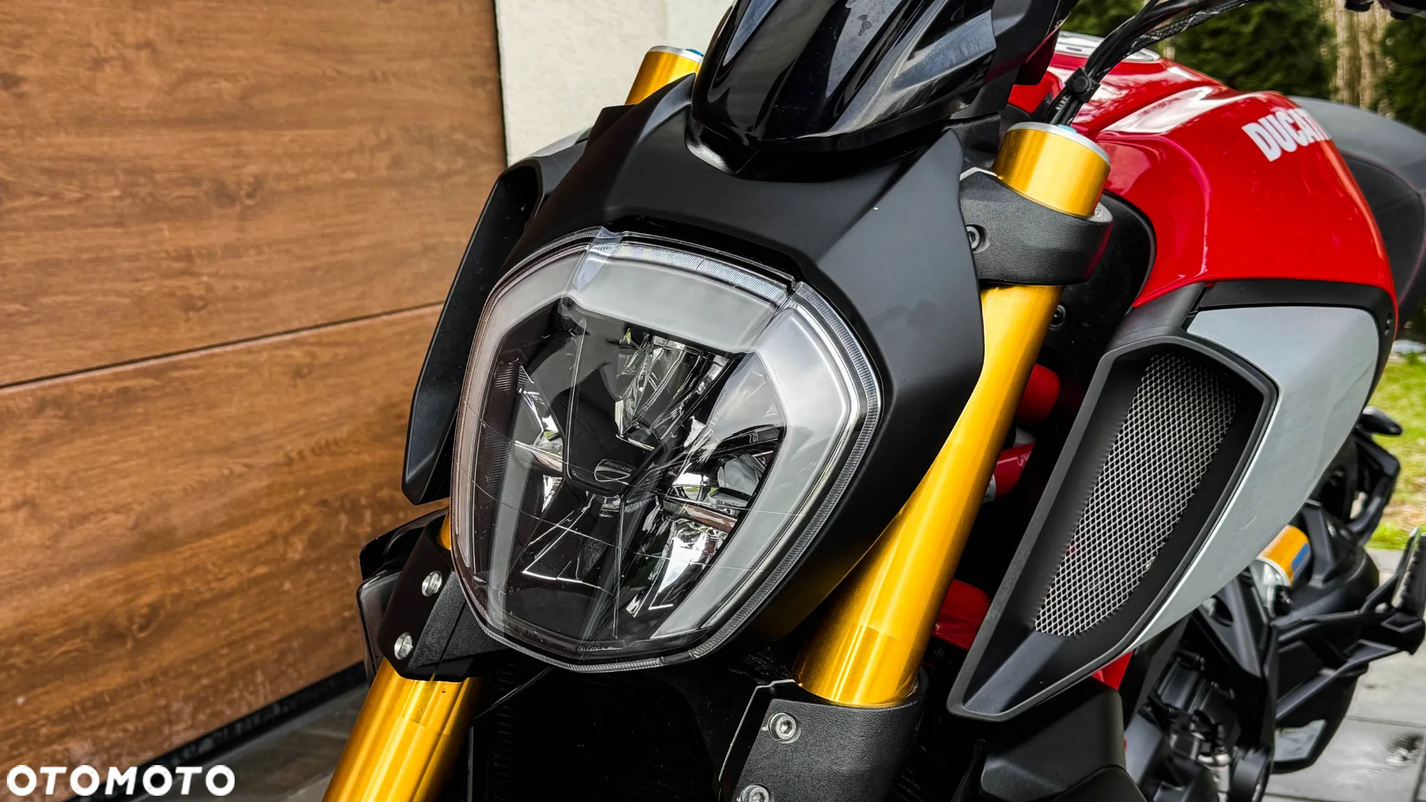Ducati Diavel - 12