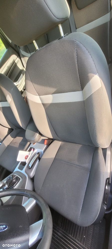 Ford Kuga 2.0 TDCi Individual - 9