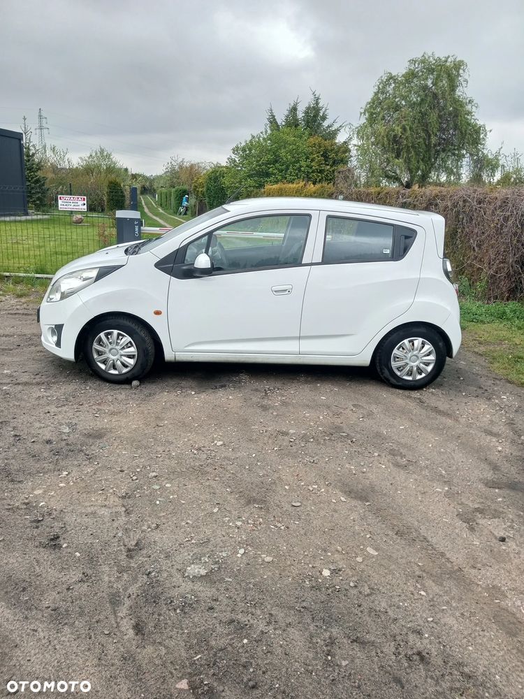 Chevrolet Spark - 1