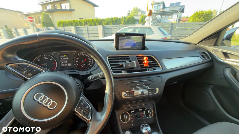 Audi Q3 2.0 TDI Sport - 8