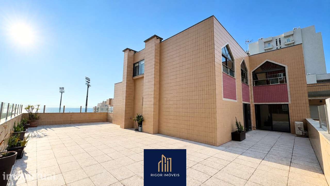Apartamento T3 Duplex -Vista Panorâmica | Zona Balnear-Póvoa de Varzim - Grande imagem: 3/46