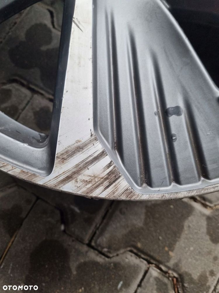 seat arona 6f9 7x18 et47 5x100 6f9601025g - 5