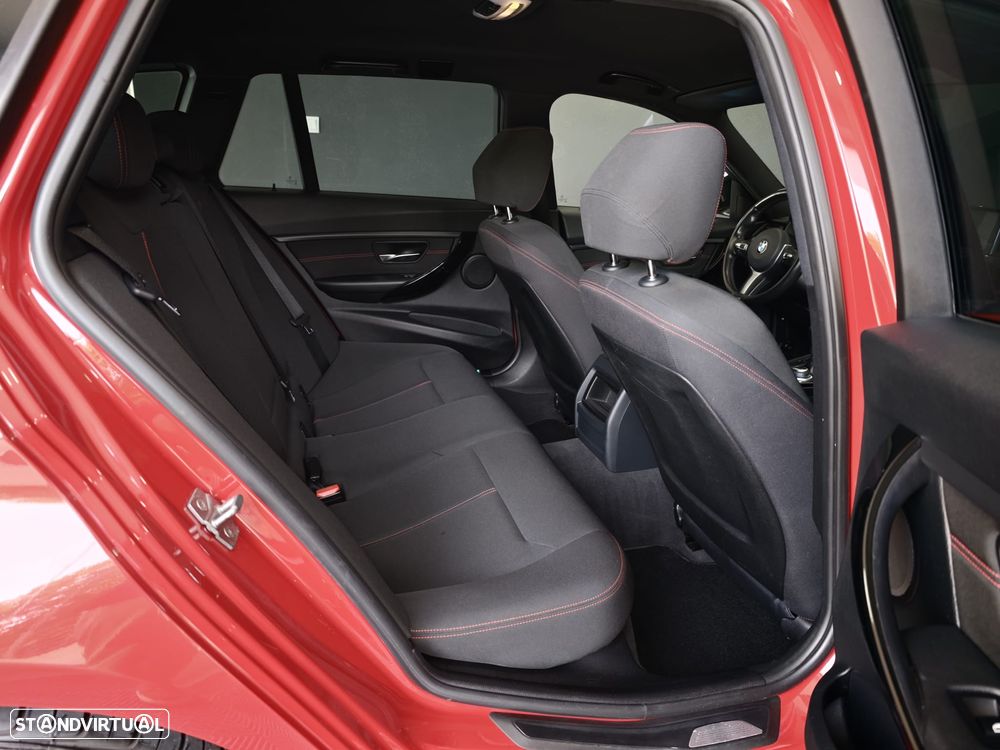 BMW 320 d Pack M - 47