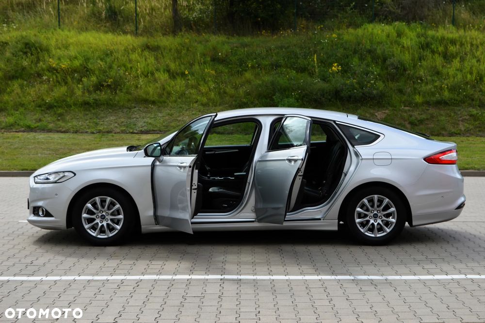 Ford Mondeo 1.6 TDCi Platinium X Plus (Titanium) - 24