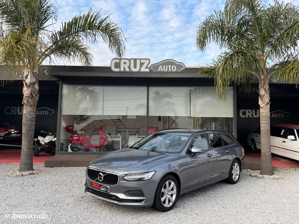 Volvo V90 2.0 D4 Momentum Geartronic - 30