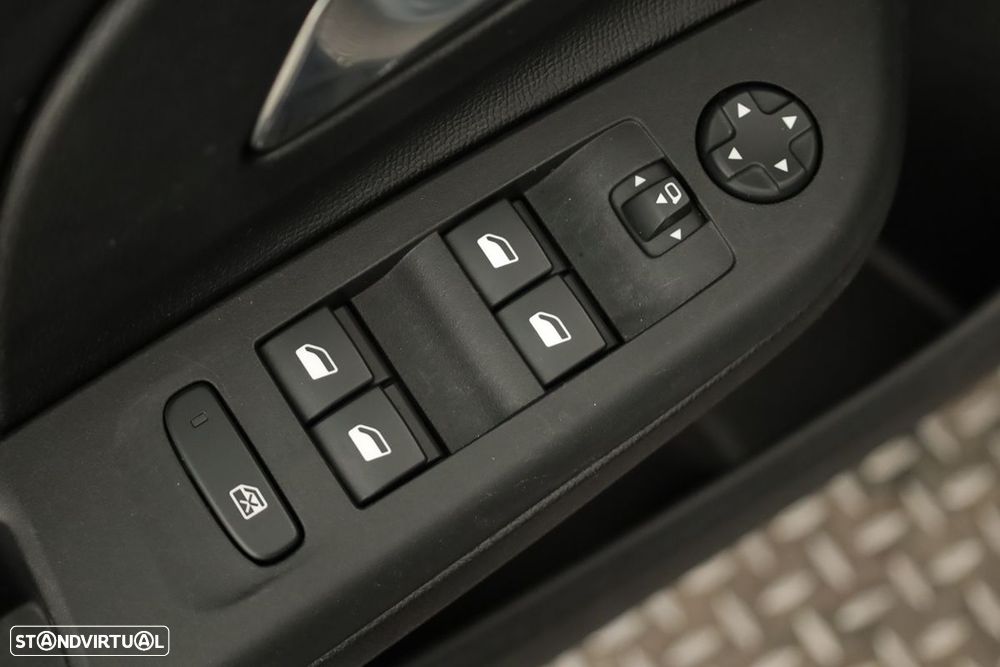 Opel Corsa 1.2 T Edition - 19