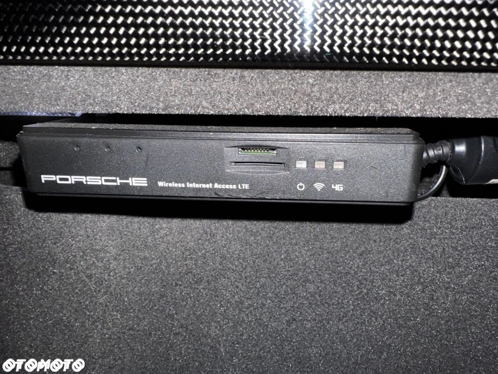 Porsche Cayenne S Diesel Platinum Edition - 9