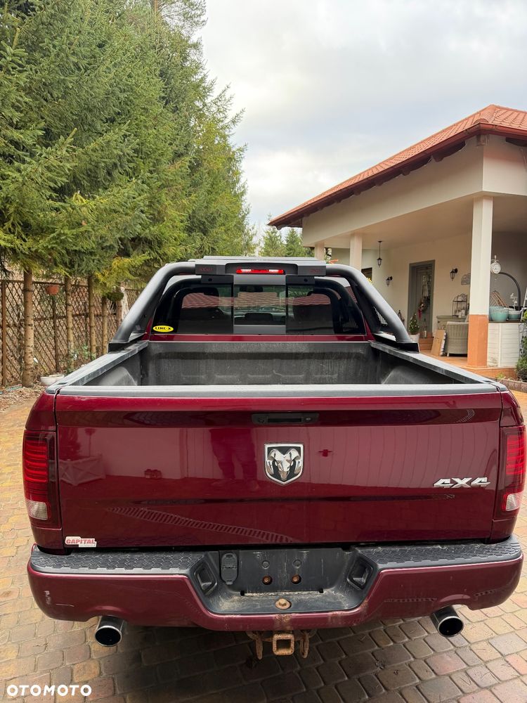 Dodge RAM - 4
