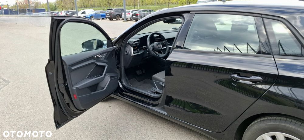 Audi A3 Sportback 35 TFSI S tronic - 8