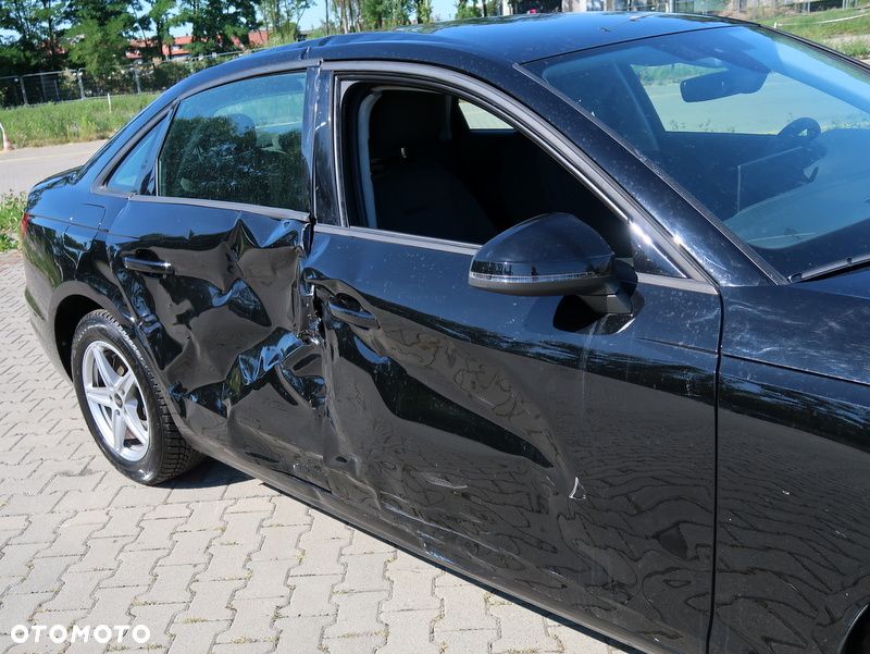 Audi A4 Limousine 35 TFSI mHEV Advanced S tronic - 31