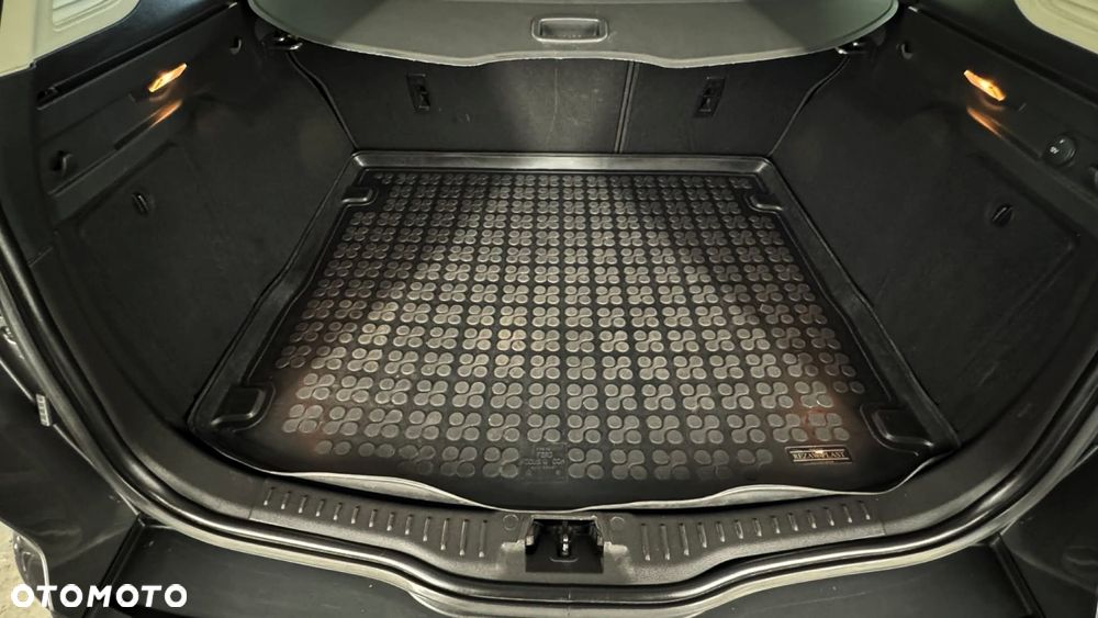 Ford Focus 2.0 TDCi Trend ASS - 12