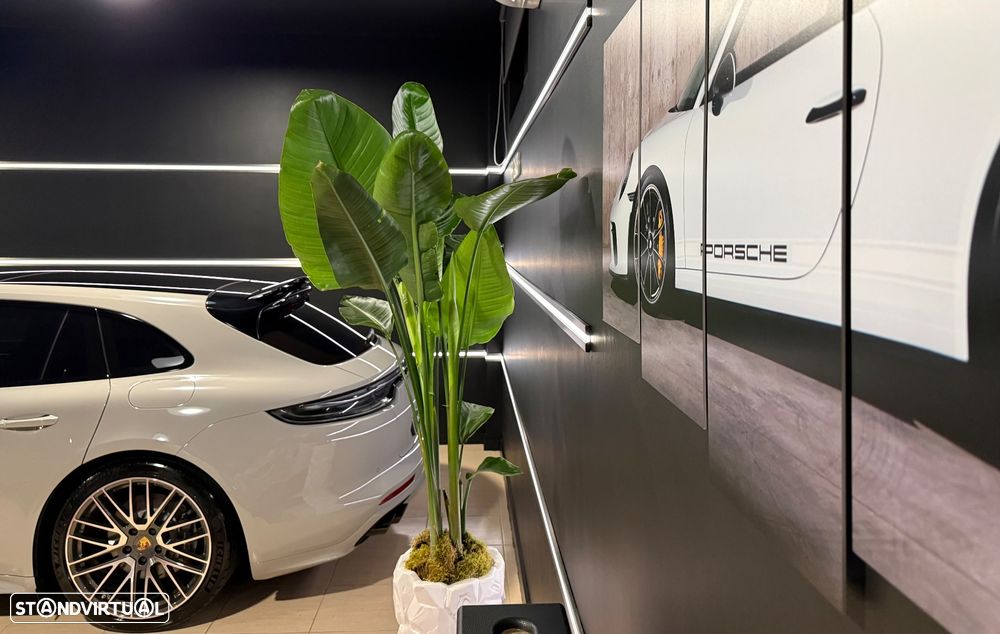 Porsche Panamera Sport Turismo 4 E-Hybrid Platinum Edition PDLS - 60