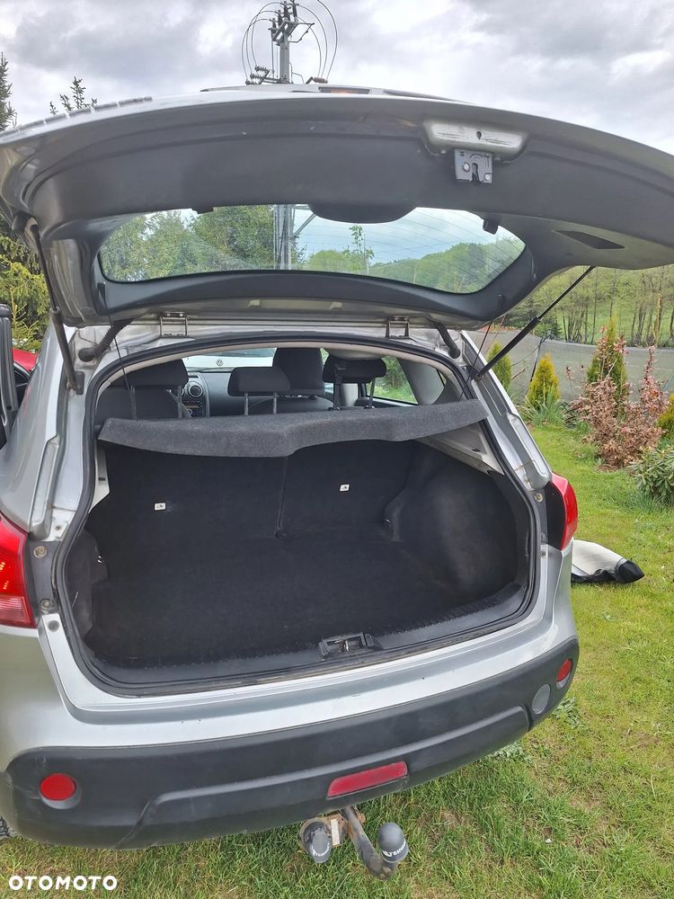 Nissan Qashqai 2.0 Visia - 7