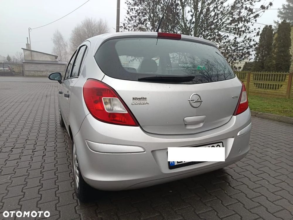 Opel Corsa - 13