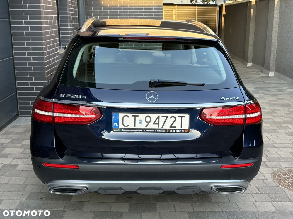 Mercedes-Benz Klasa E 220 d 4-Matic All-Terrain - 7