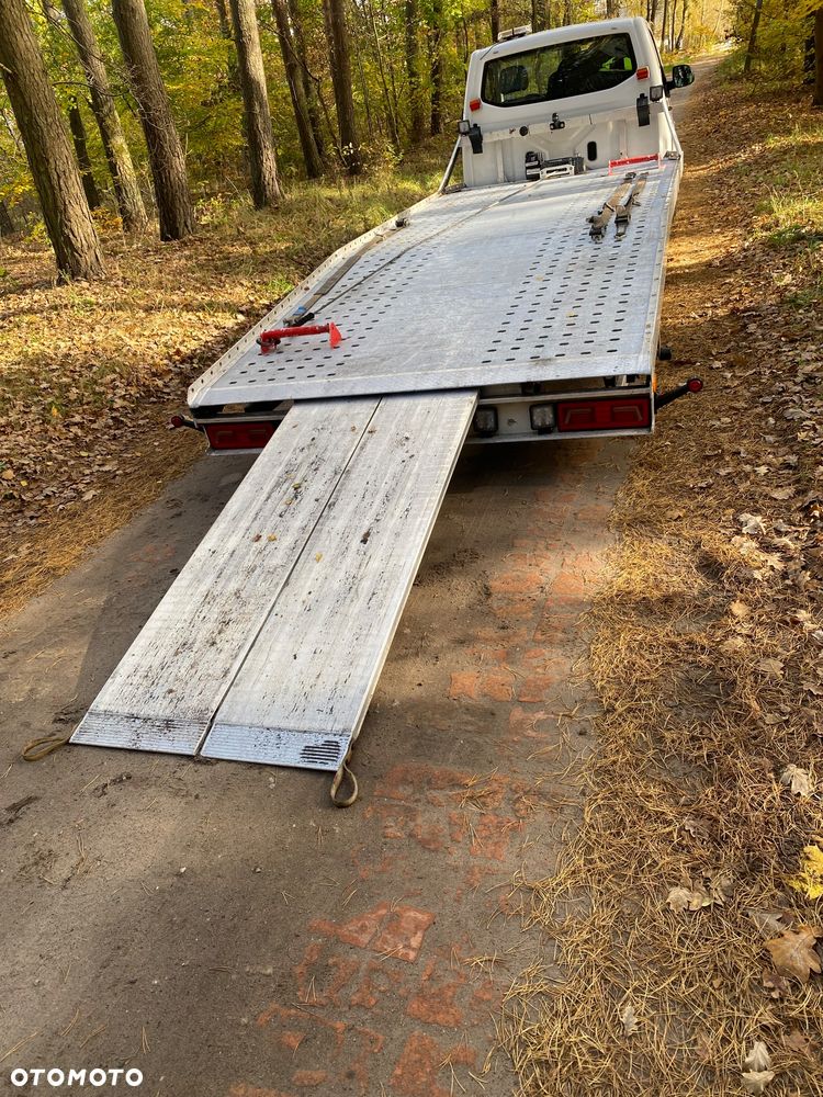 Volkswagen T5 Juzjade - 9