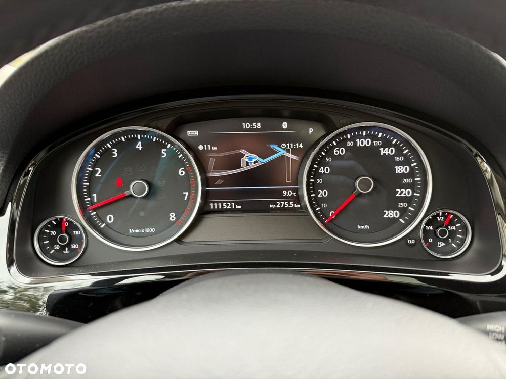 Volkswagen Touareg - 26
