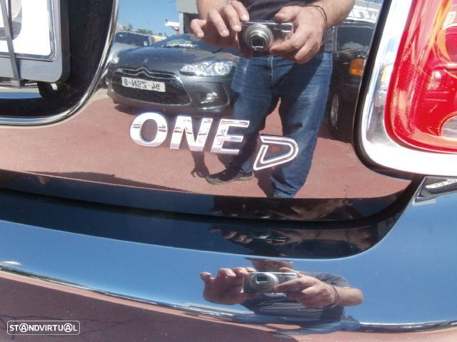 MINI 5 Portas One D - 6