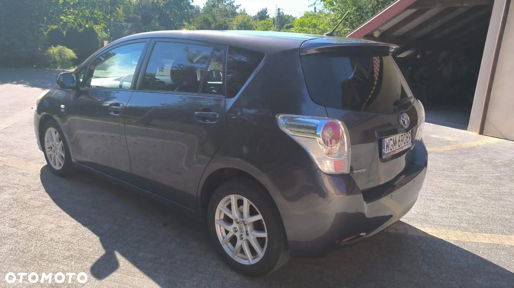 Toyota Verso 2.2 D-CAT Sol 7os - 15