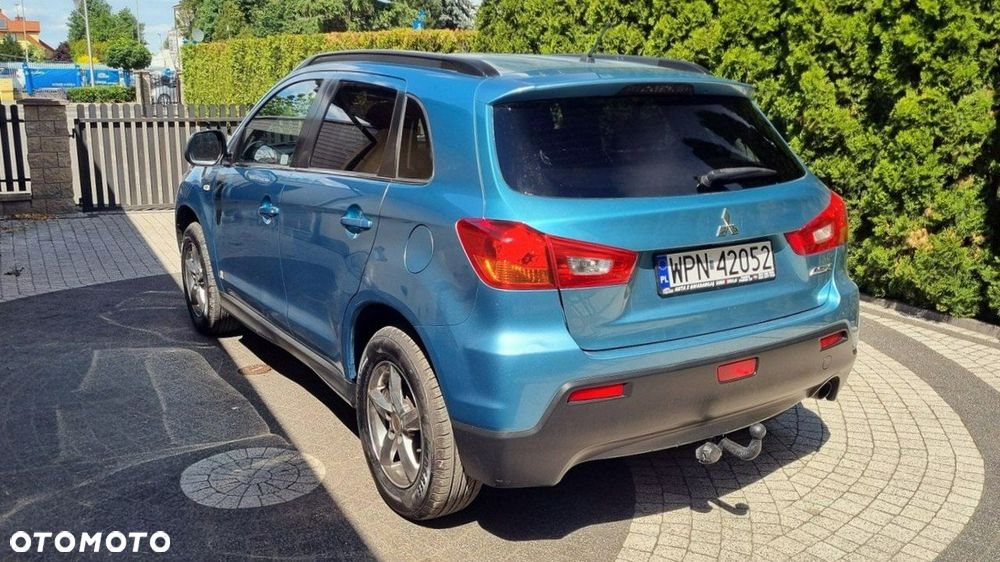 Mitsubishi ASX - 4
