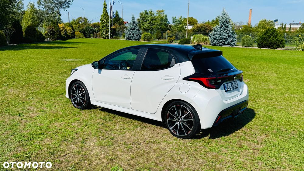 Toyota Yaris - 4