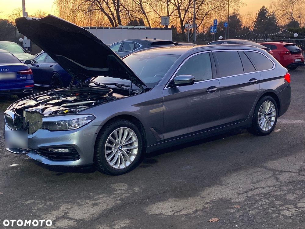BMW Seria 5 520d xDrive Luxury Line sport - 12