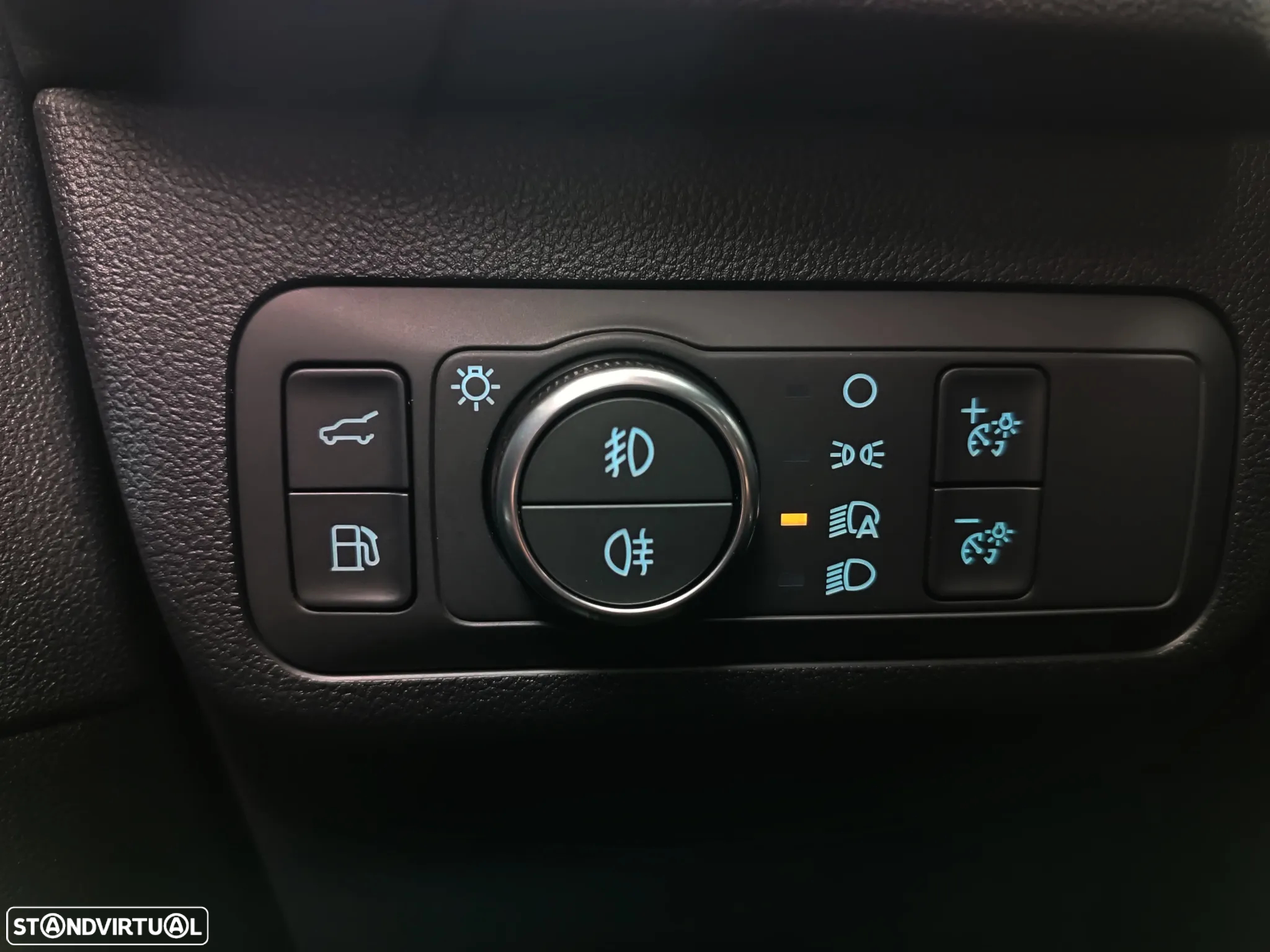 Ford Kuga 2.5 PHEV ST-Line X - 20
