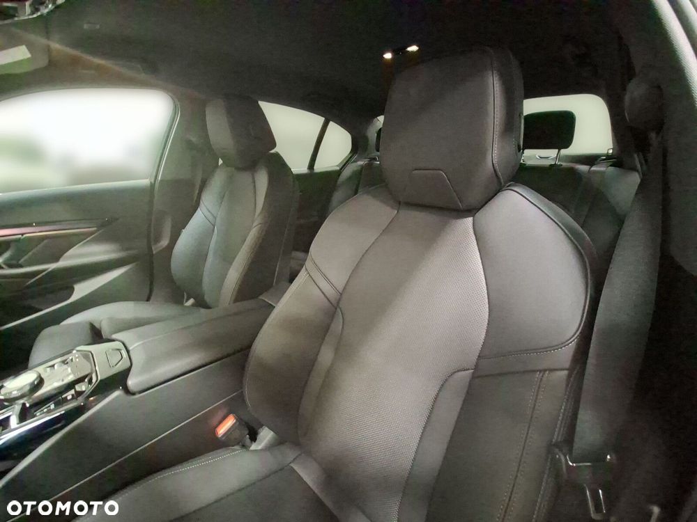 BMW Seria 5 - 13