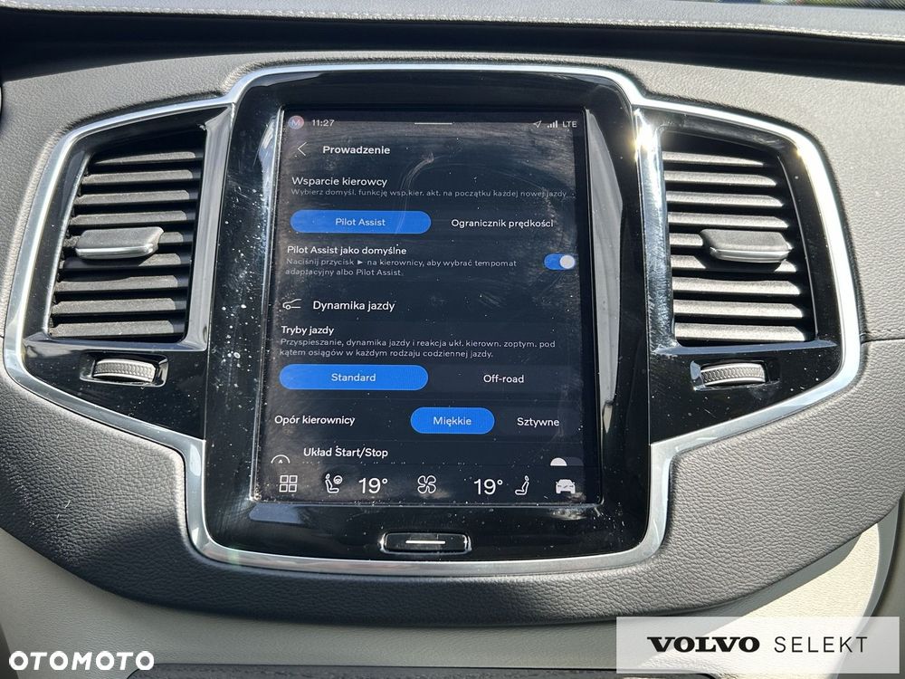 Volvo XC 90 - 23