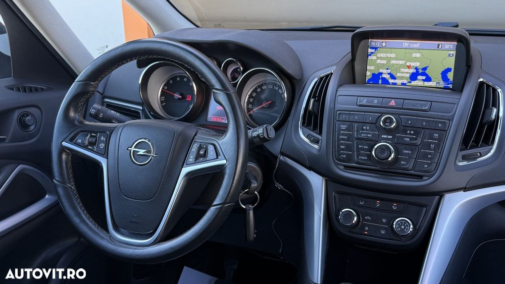Opel Zafira - 14