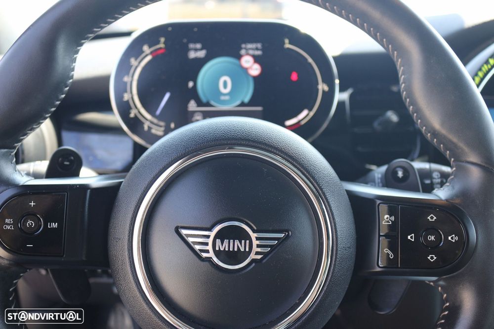 MINI 3 Portas Cooper S Premium P. JCW Auto - 31