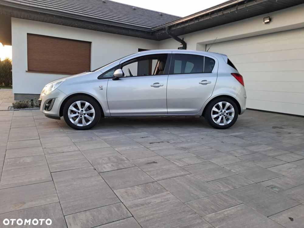 Opel Corsa 1.2 16V EcoFLEX Easytronic 150 Jahre - 2