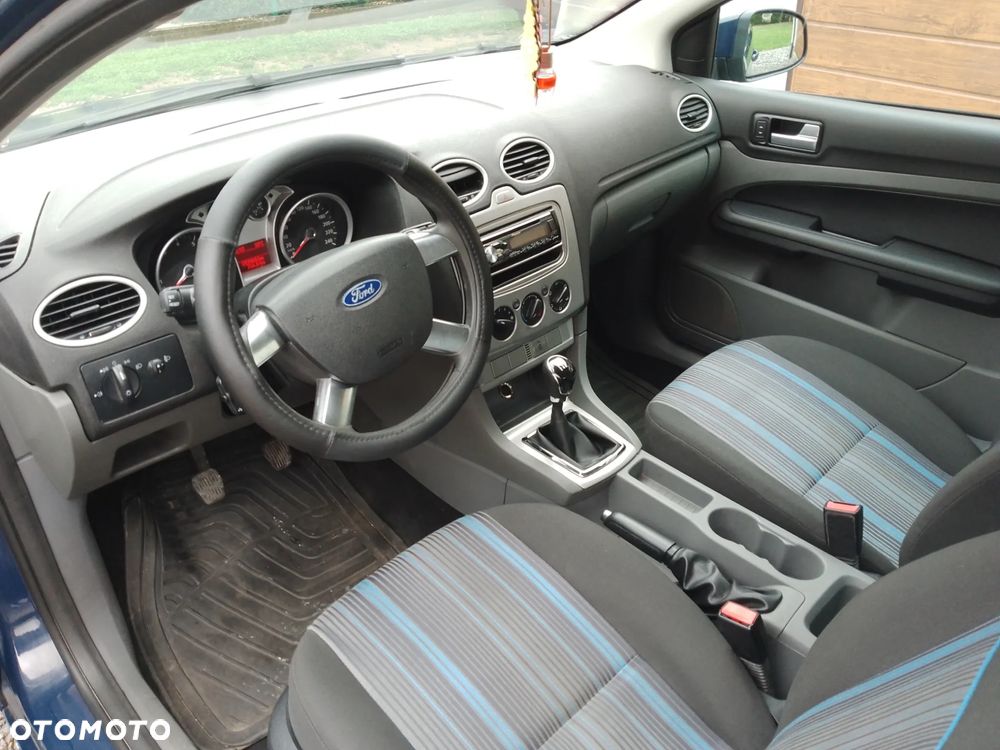 Ford Focus - 10