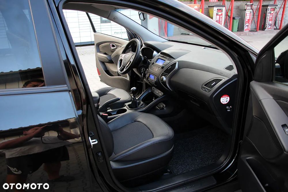 Hyundai ix35 1.7 CRDi Premium 2WD - 22