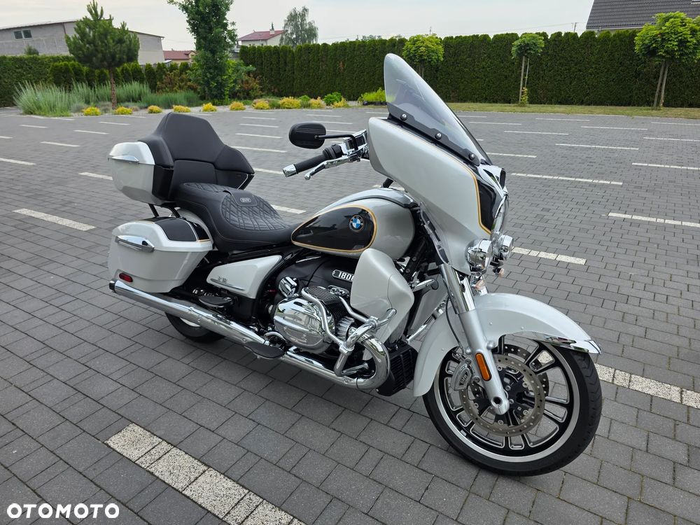 BMW R - 8