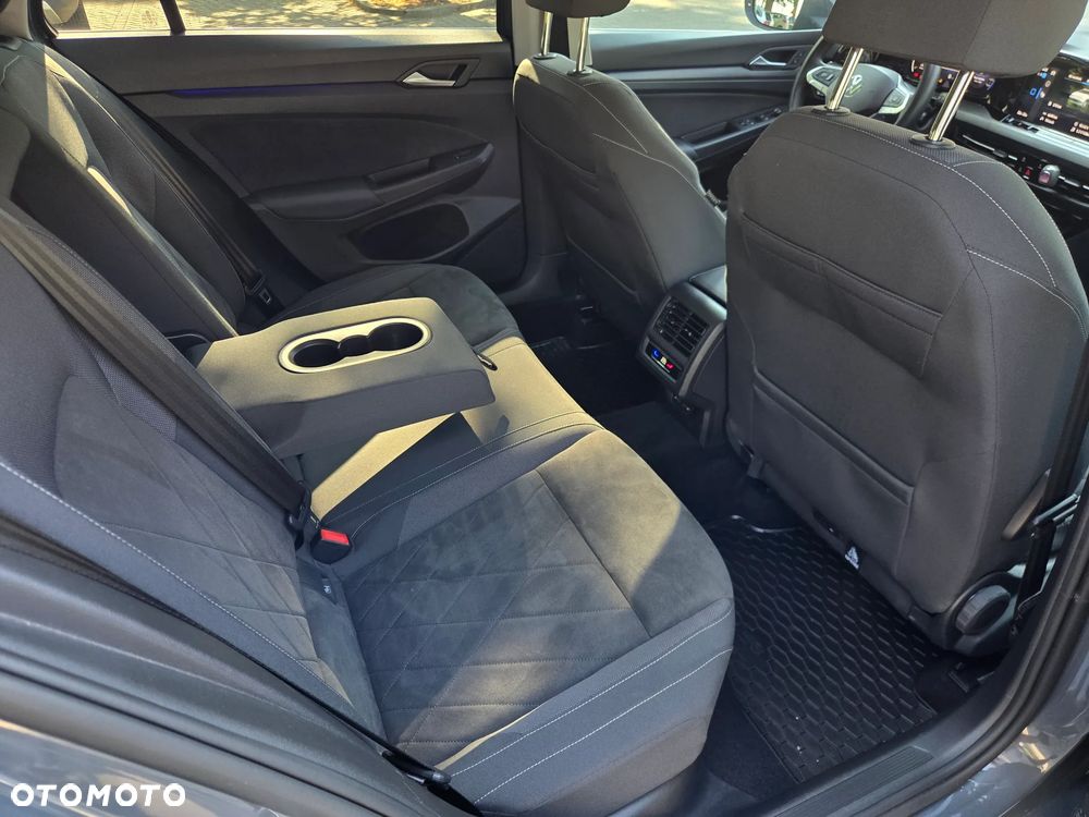 Volkswagen Golf Variant 2.0 TDI Life DSG - 21