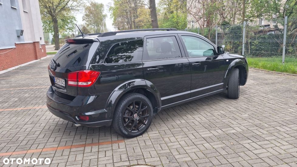 Fiat Freemont 2.0 Multijet 16V DPF Automatik Allrad Black Code - 2