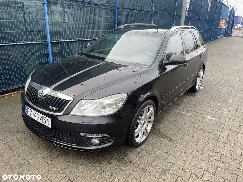 Skoda Octavia Combi 2.0 TSI DSG RS - 1