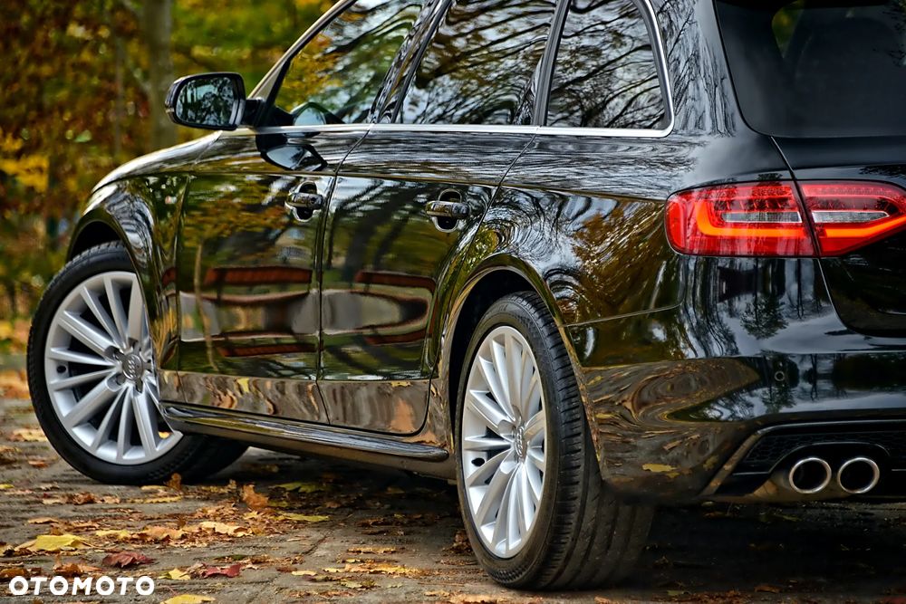 Audi A4 Avant 2.0 TDI DPF S line Sportpaket - 22