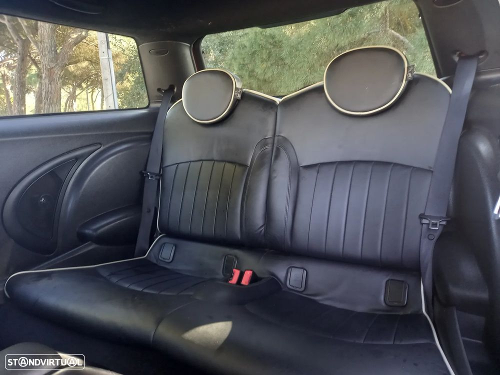 MINI 3 Portas Cooper D - 15