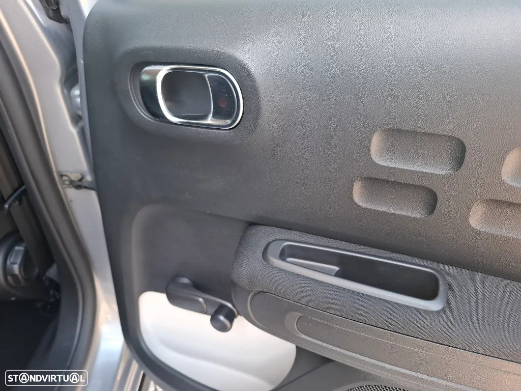 Citroën C3 1.2 PureTech Feel - 35